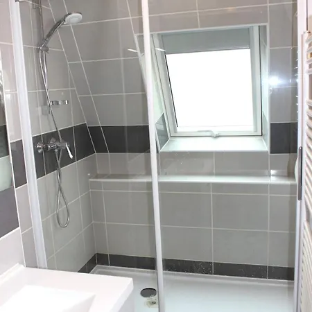 Apartment L'esprit De Lourdes, Proche Sanctuaire Et Gare, Vue Sur Le Chateau *